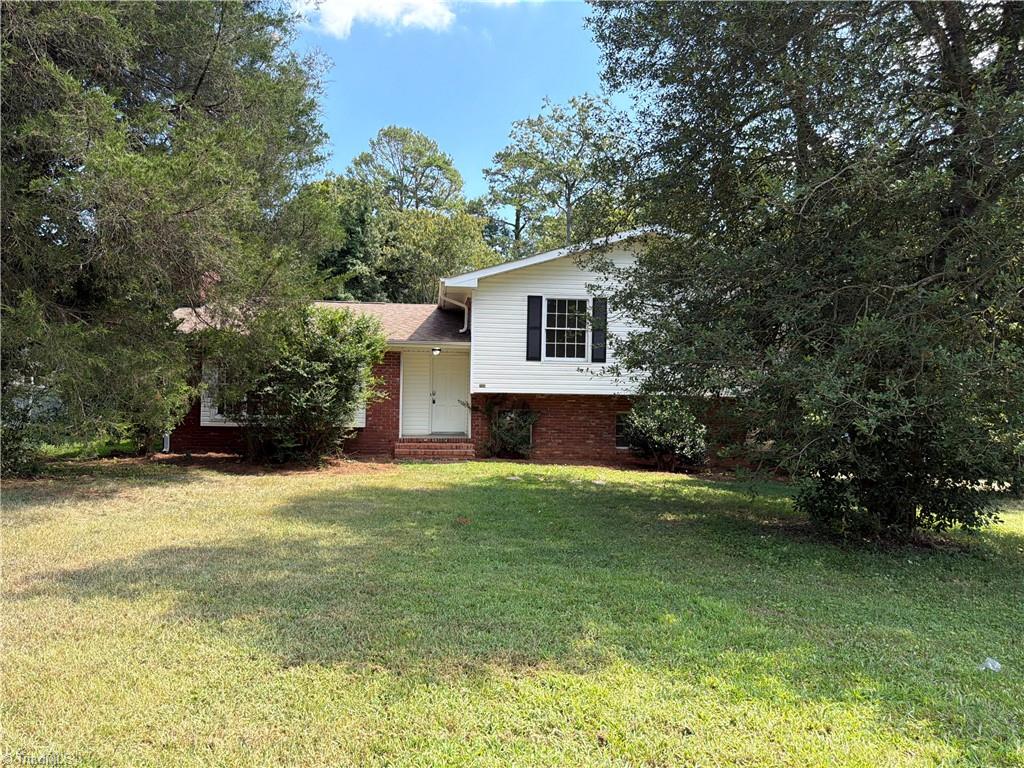 2618 Speas Road — photo