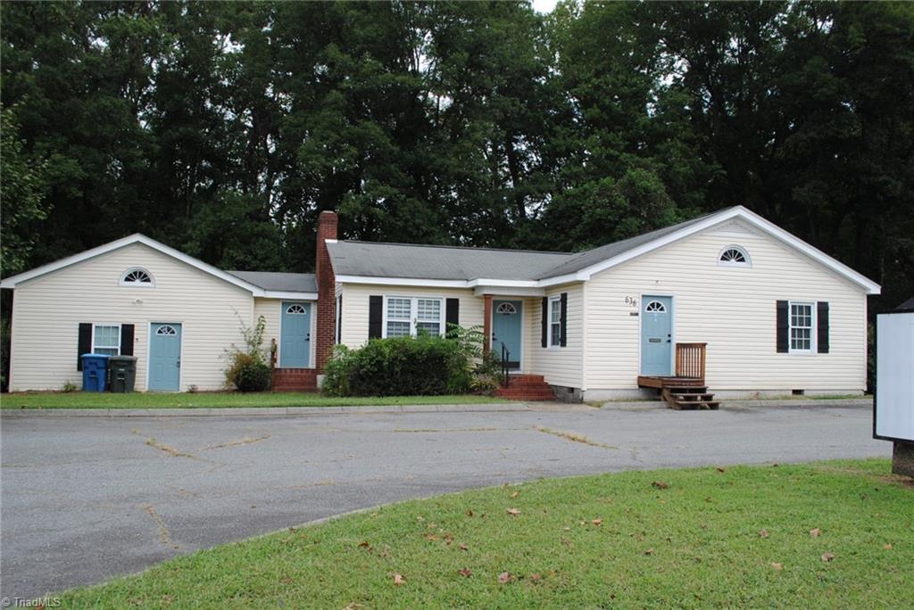 636 Statesville Boulevard — photo
