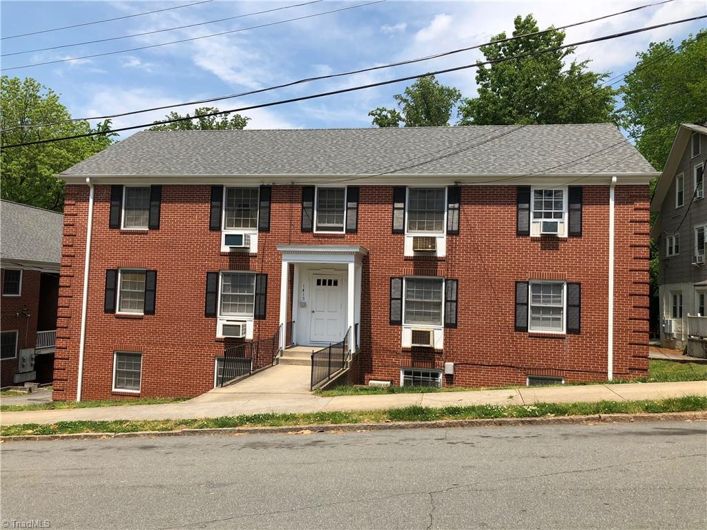 1415 Clover Street — photo