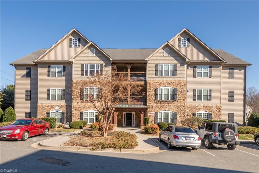 4757 Tatton Park Circle 3D — photo
