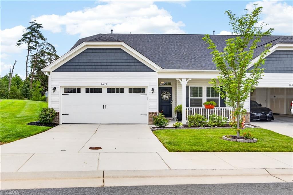 1671 Coopers Hawk Drive — photo