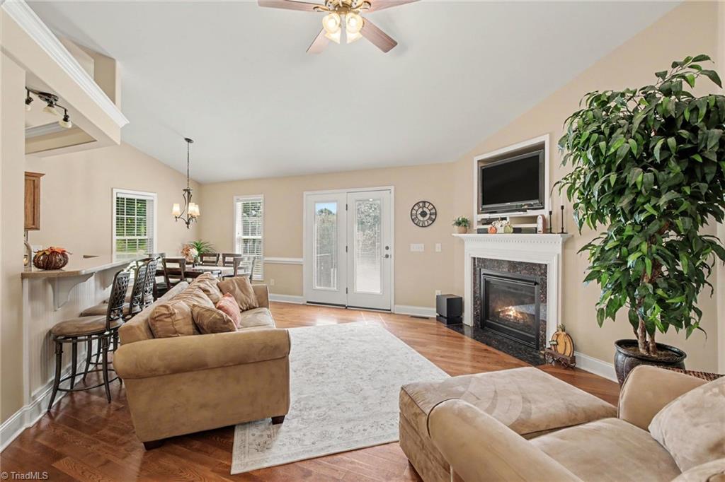 848 ridge view ter, RURAL HALL NC 27045 — photo 3