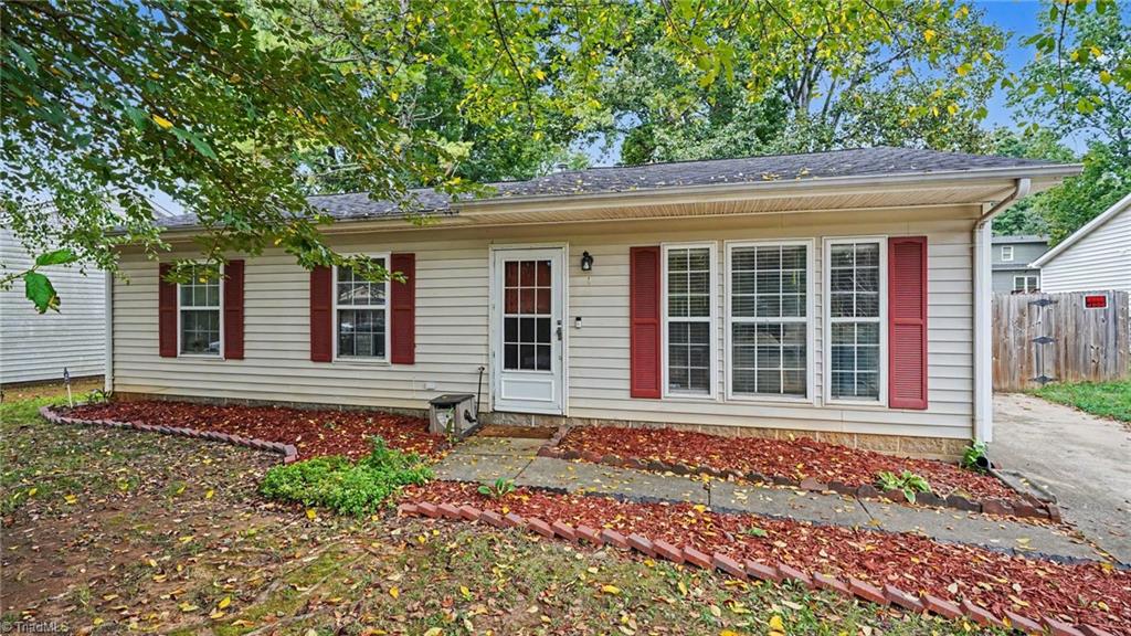 1 Jans Court — photo