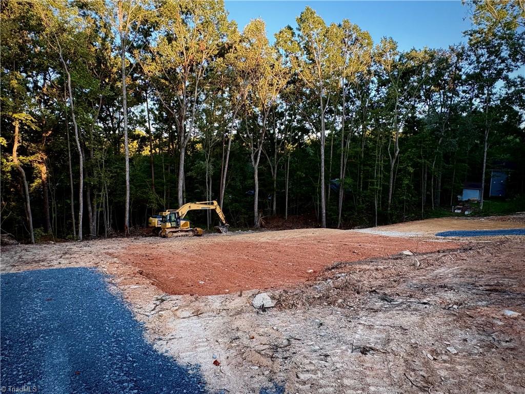 2640 Idlewild Drive Extension 2640 — photo