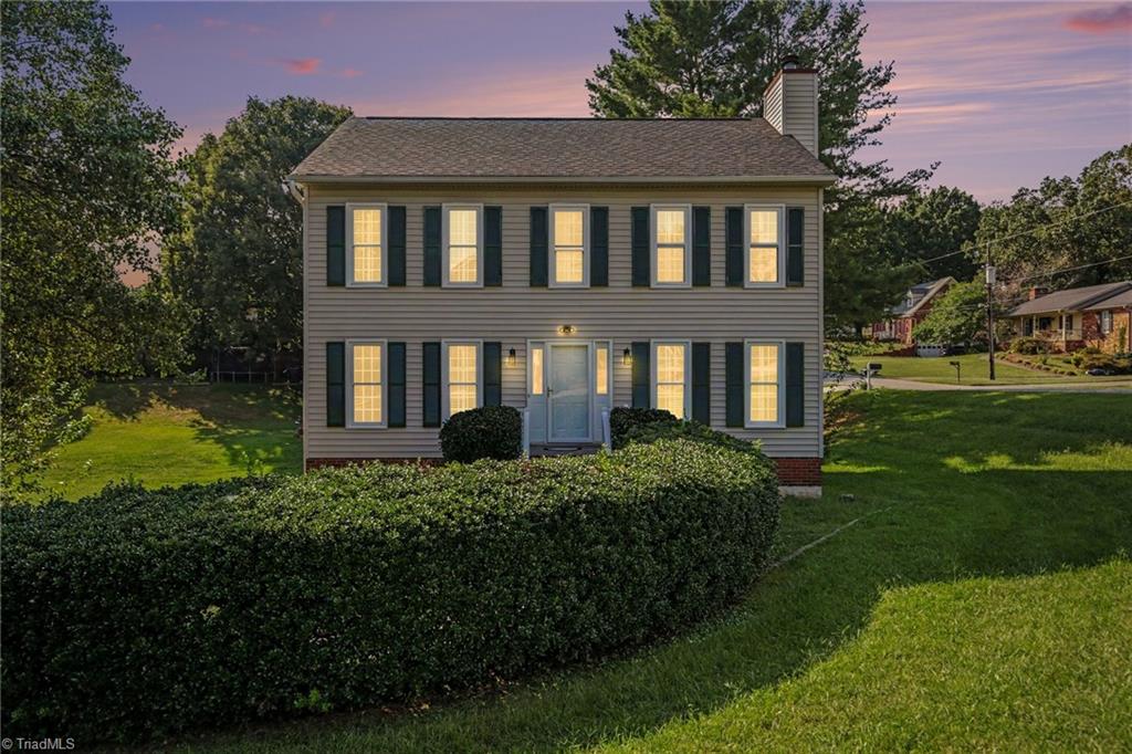 2500 Newington Court — photo