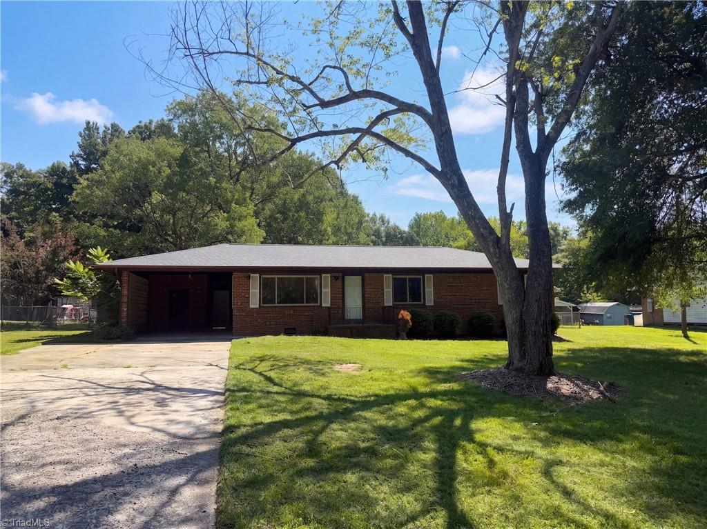 5909 Chipmunk Drive — photo