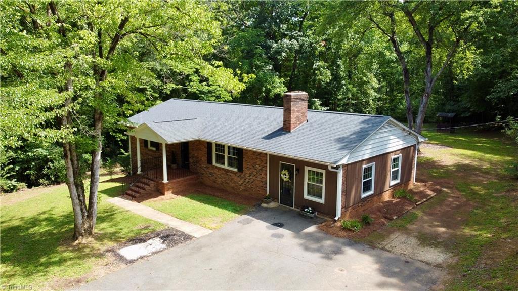 549 Conrad Road — photo