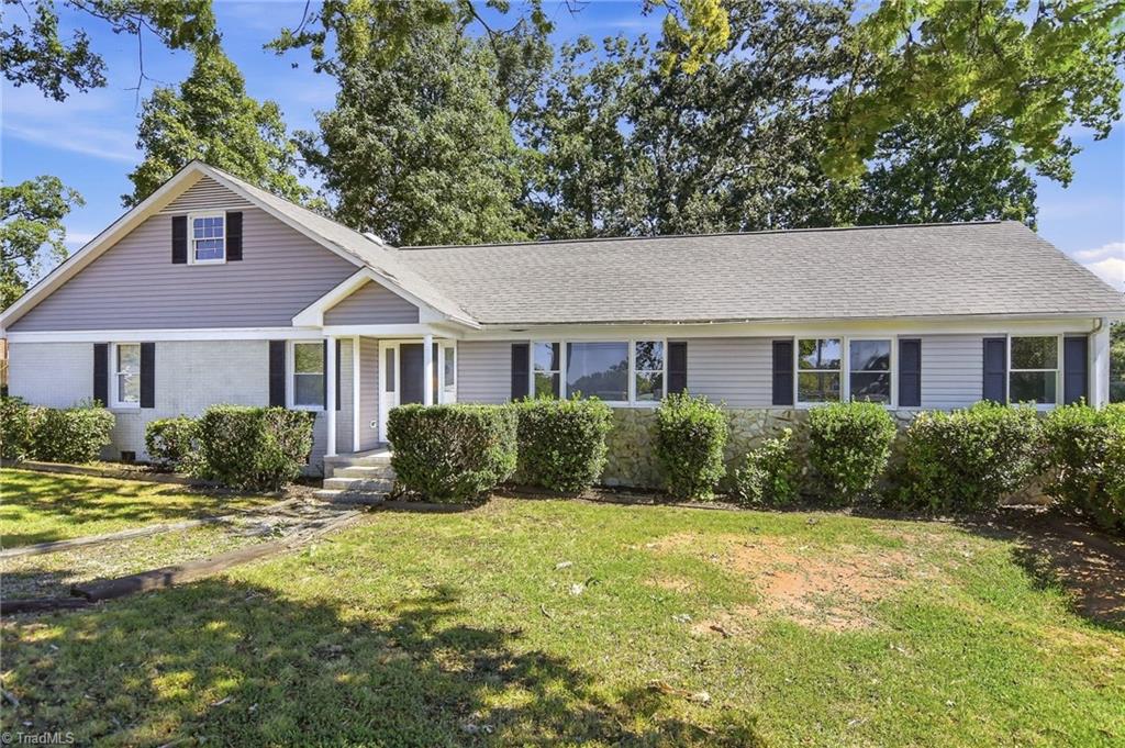 1233 Guilford College Road — photo