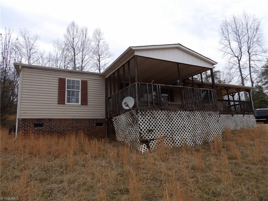 1011 Thankful Church Road — photo