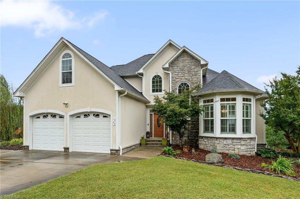 1304 Bradford Lane — photo