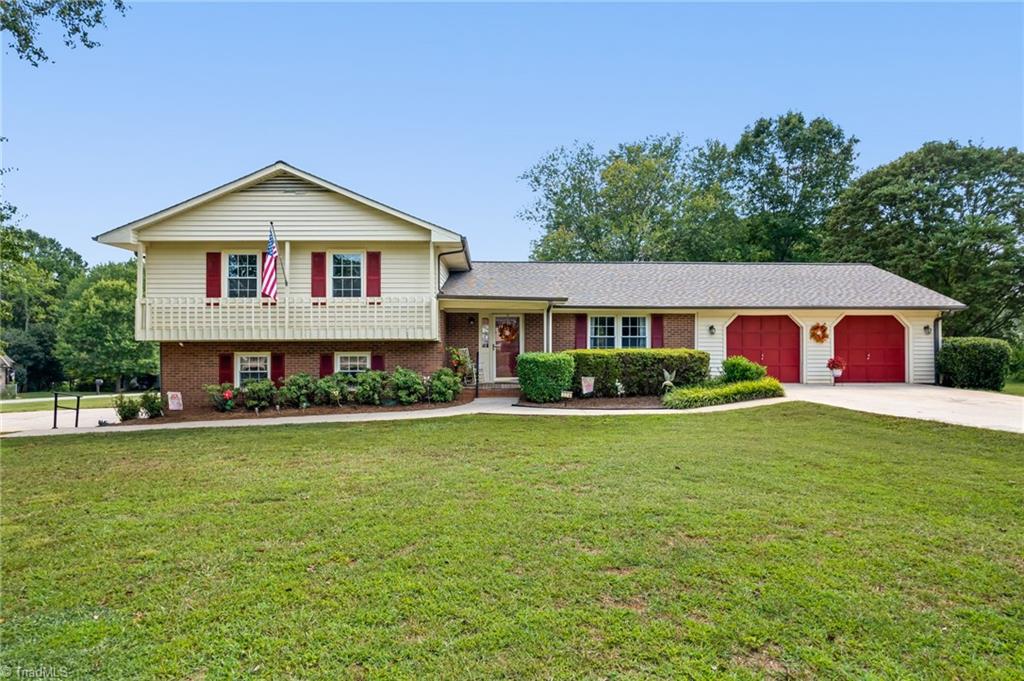 324 Heatherford Drive — photo