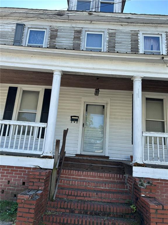 329 Bonner Street — photo