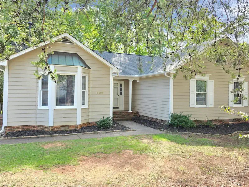 6509 River Hills Drive — photo