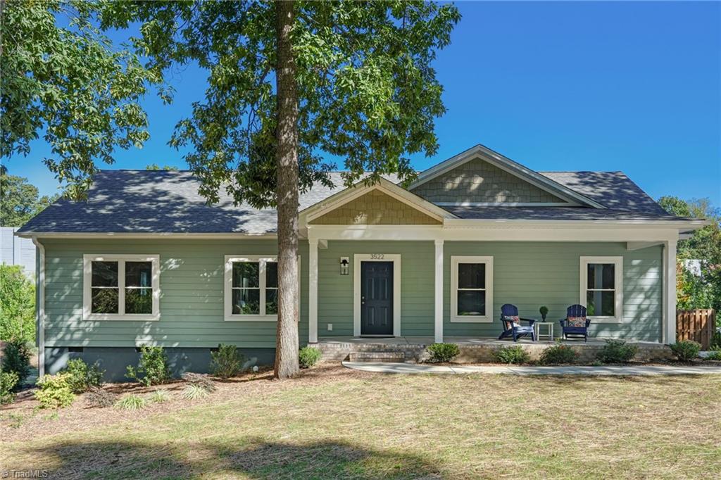 3522 Charing Cross Road — photo