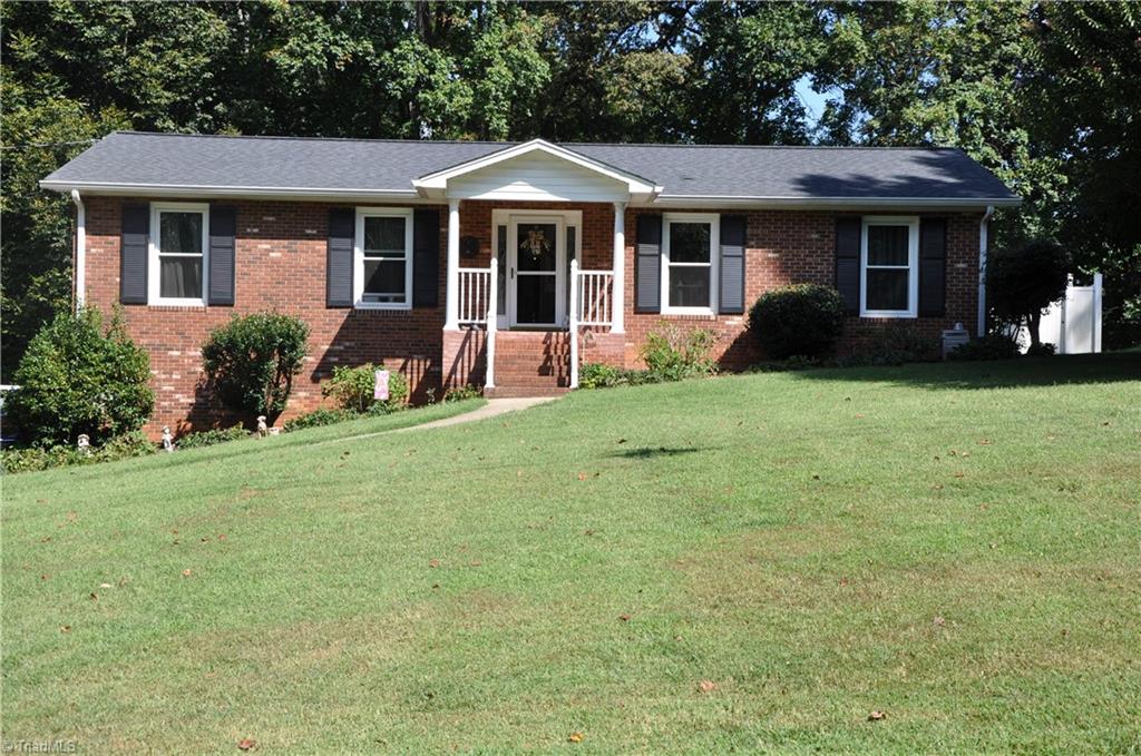 6045 Woodcove Drive — photo