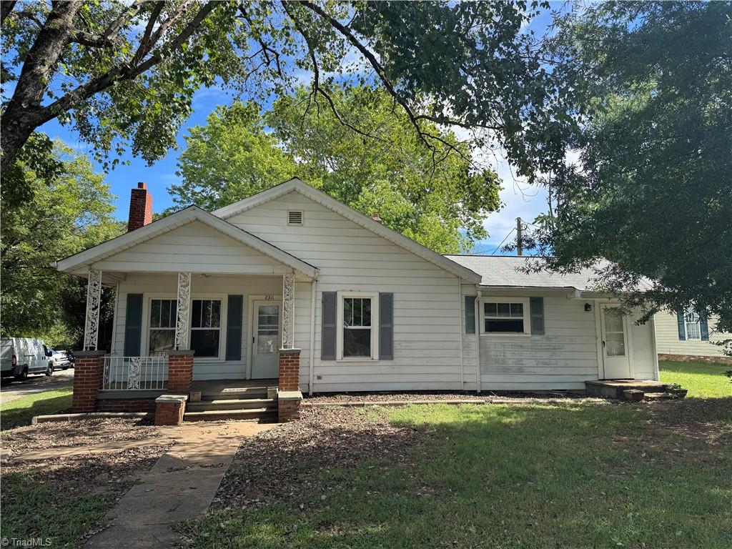 2311 Mullins Drive — photo