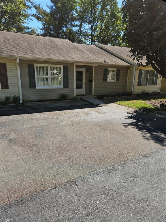 3625 Swaim Court — photo