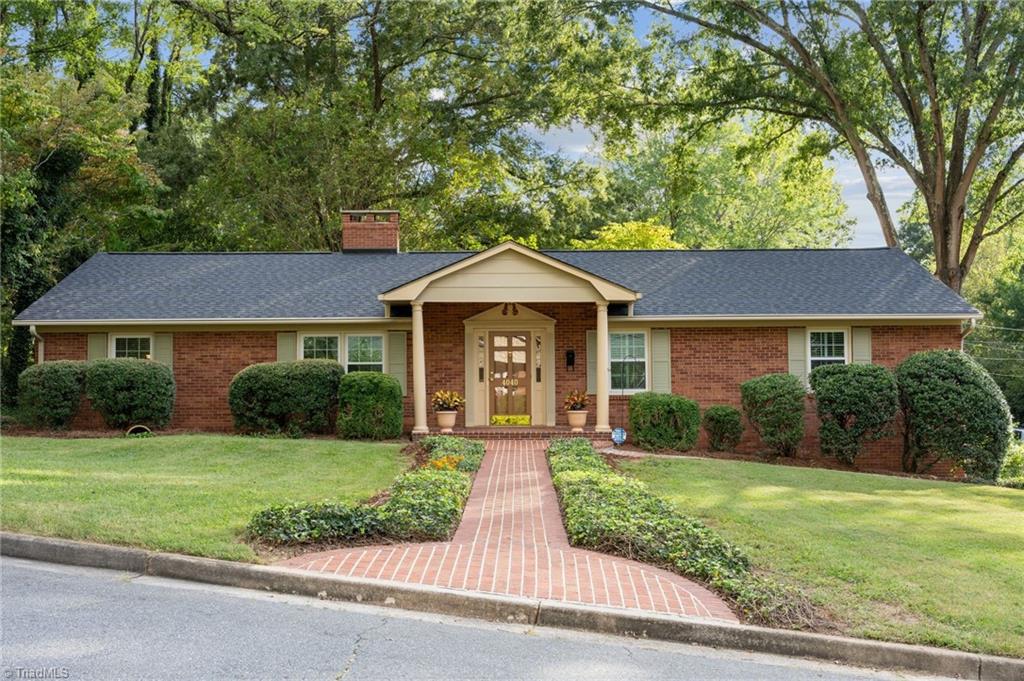 4040 Winburn Lane — photo