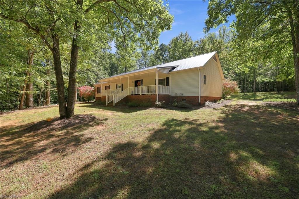 499 Sandy Creek Lane — photo