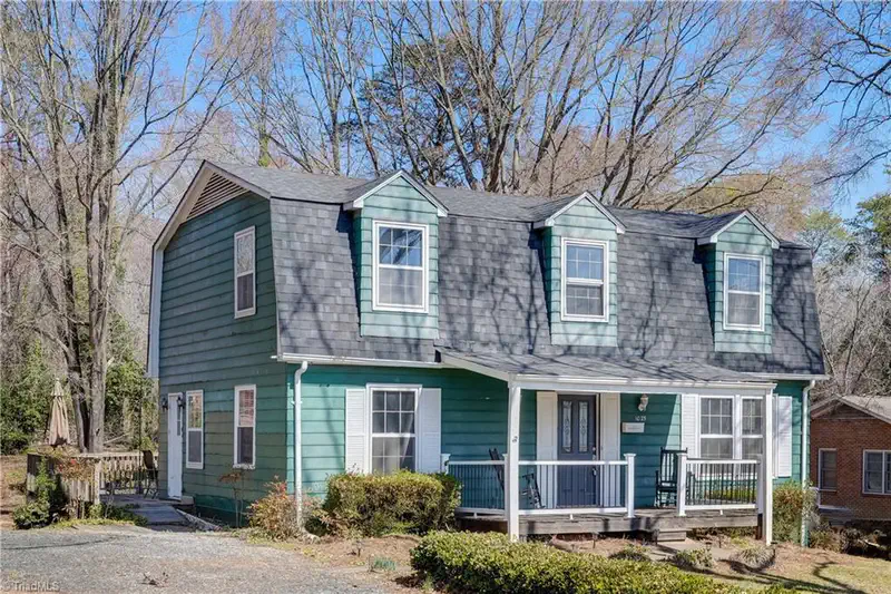 1025 Harris Street — photo