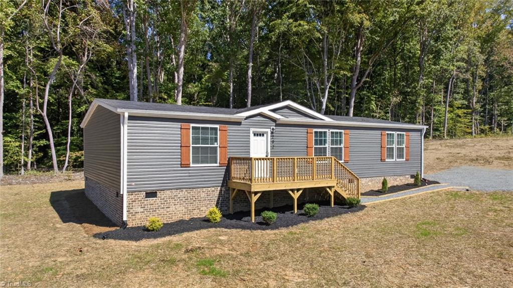 202 Christophers Court — photo