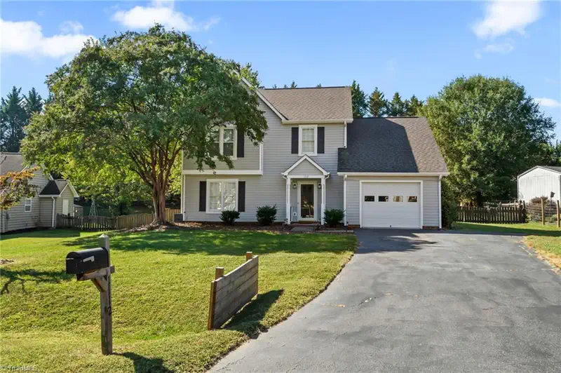 1112 Stamford Club Drive — photo