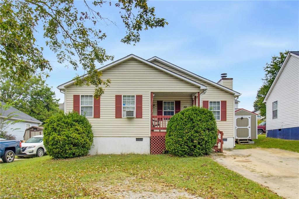 2925 Triangle Lake Road — photo
