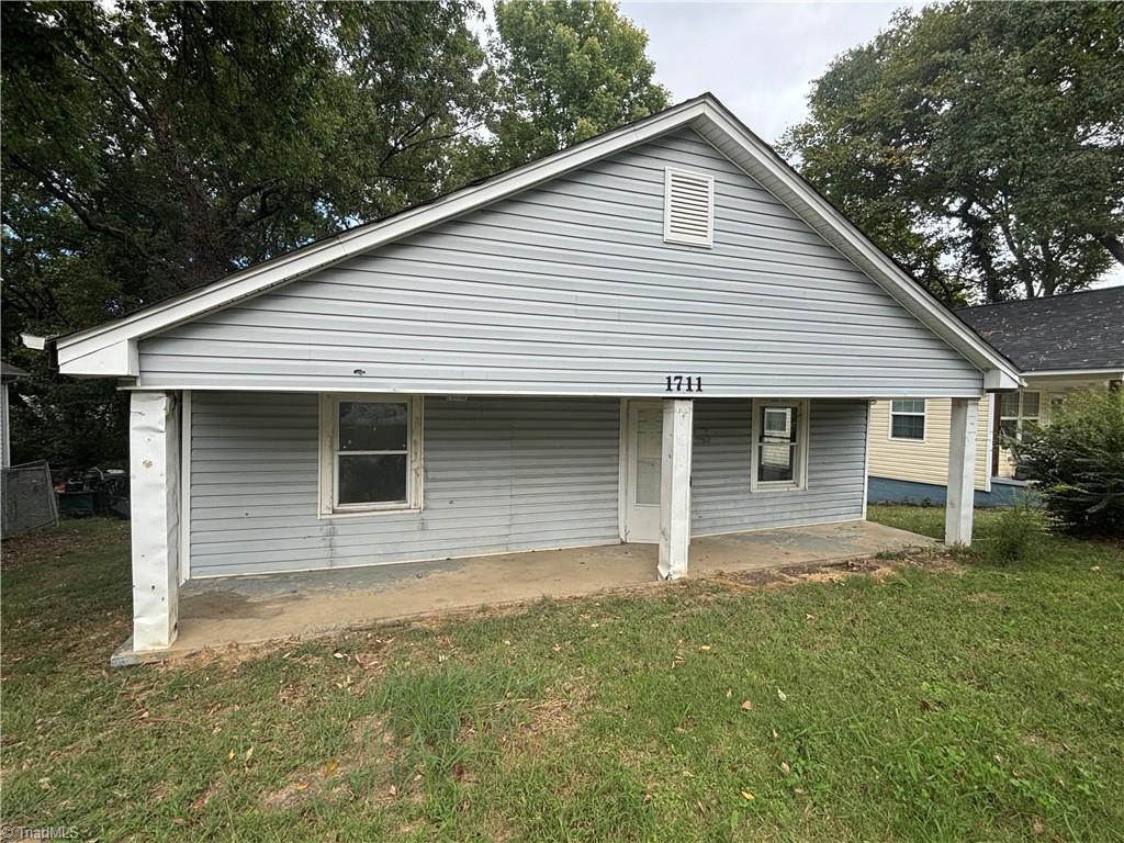 1711 Edmondson Place — photo