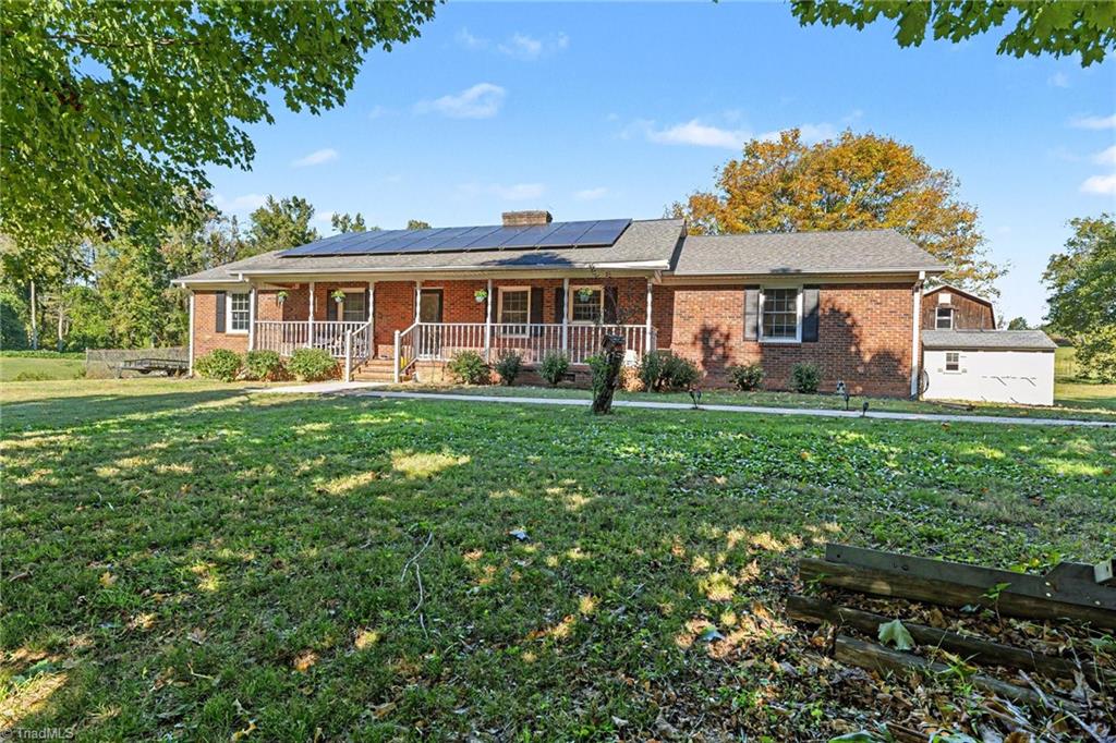 3723 Huffine Mill Road — photo