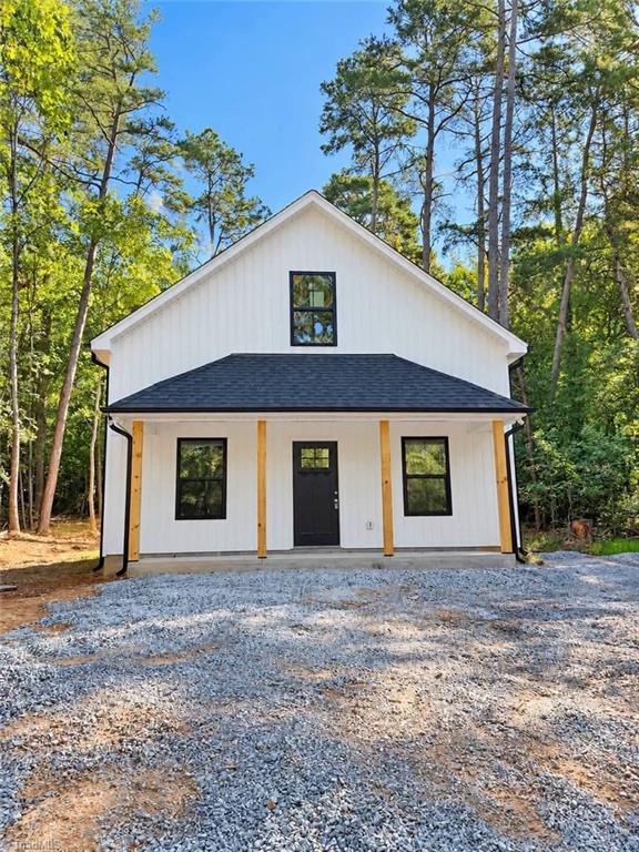 146 Hillcrest Road — photo