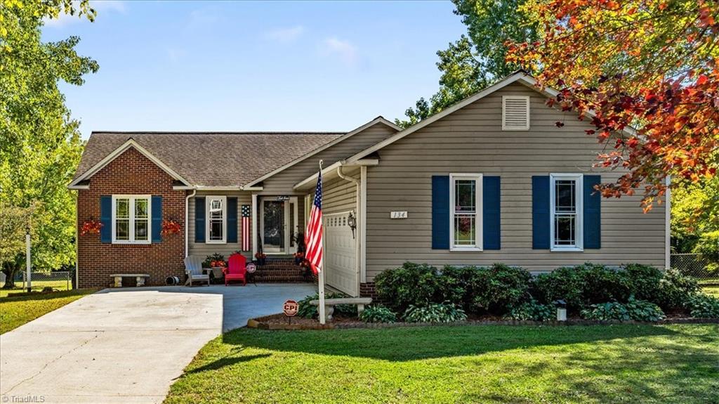 134 Quail Hollow Road — photo