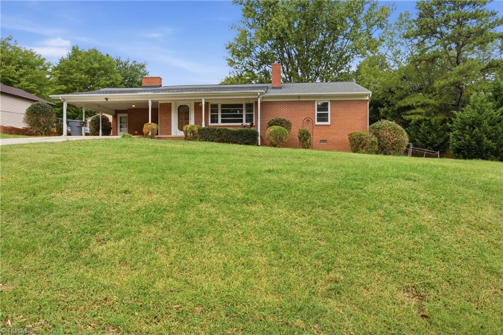 1420 Brookdale Drive — photo