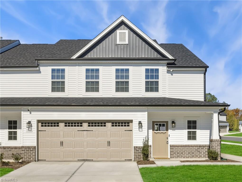 109 Oakdale Forest Lane — photo