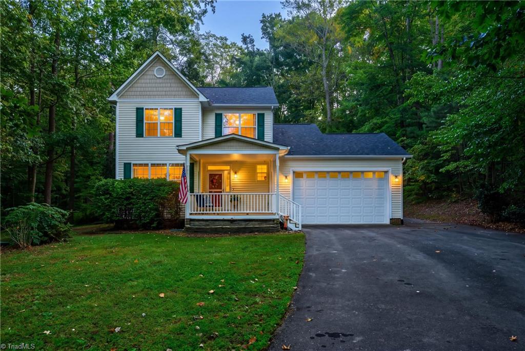 2026 Thoroughbred Drive — photo