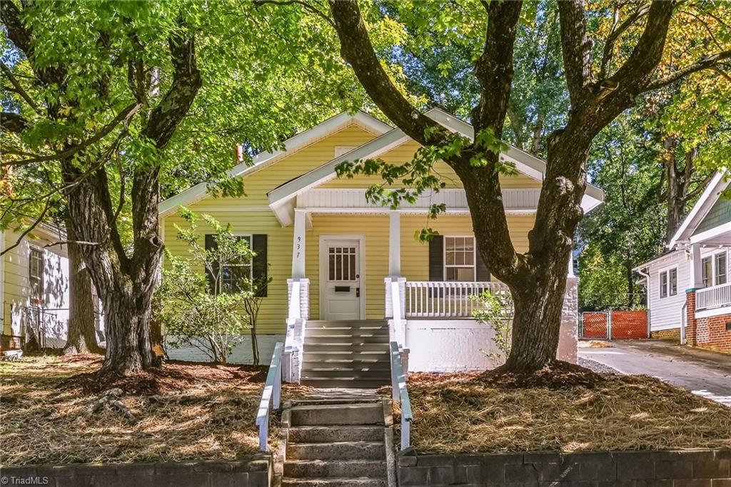 937 Hutton Street — photo