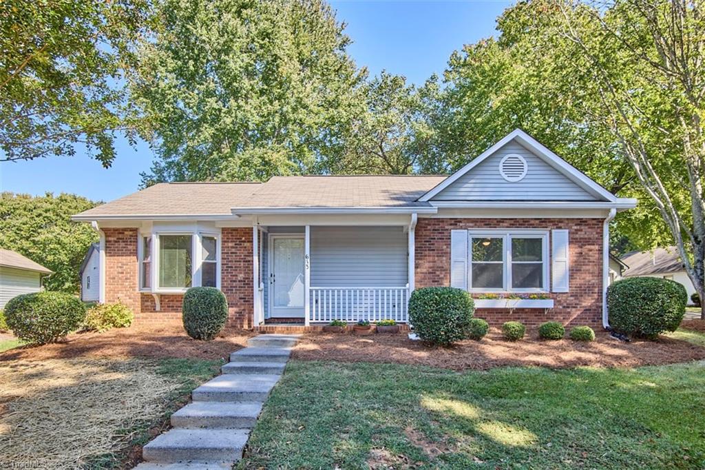 613 Lantern Ridge Drive — photo