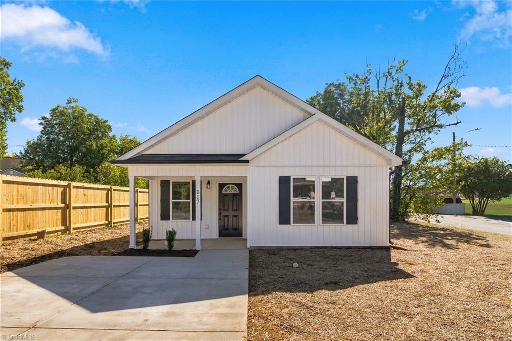 117 Briggs Place — photo