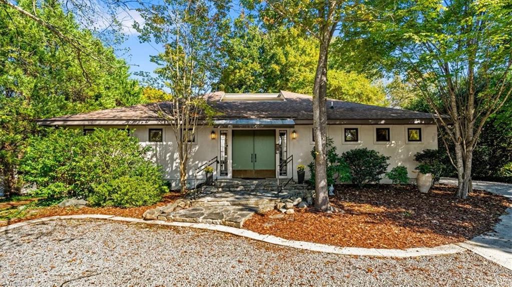 816 Sunset Drive — photo