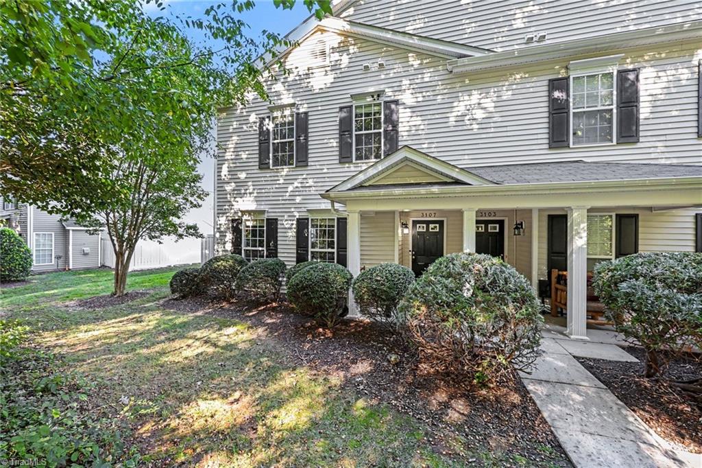 3107 McConnell Drive — photo