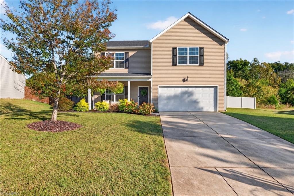 2718 Creek Bend Court — photo