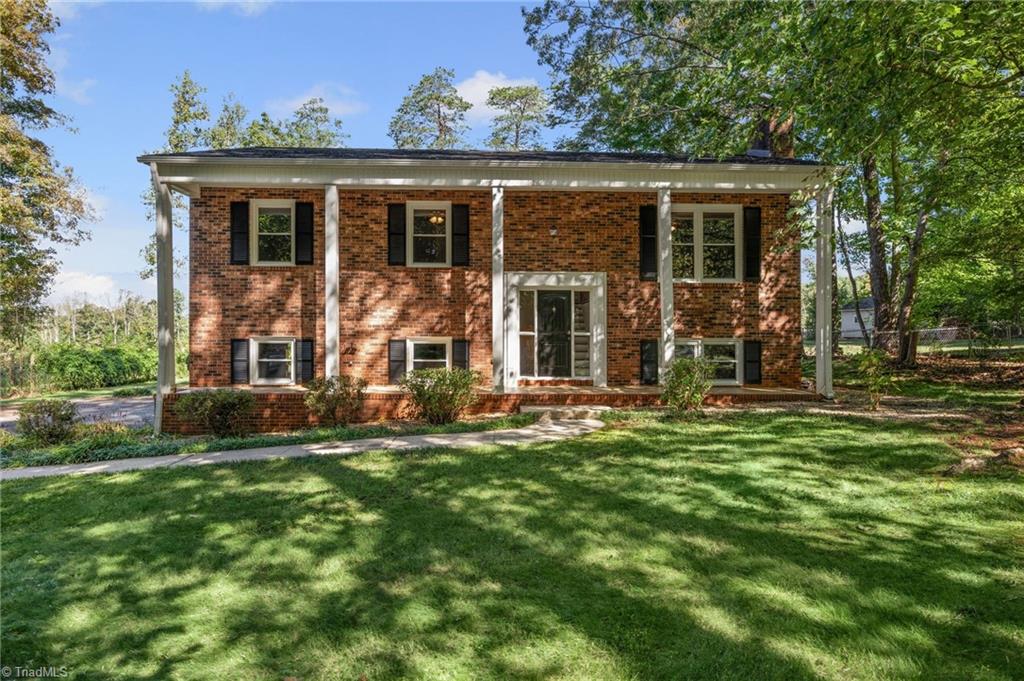 180 Hickory Tree Road — photo