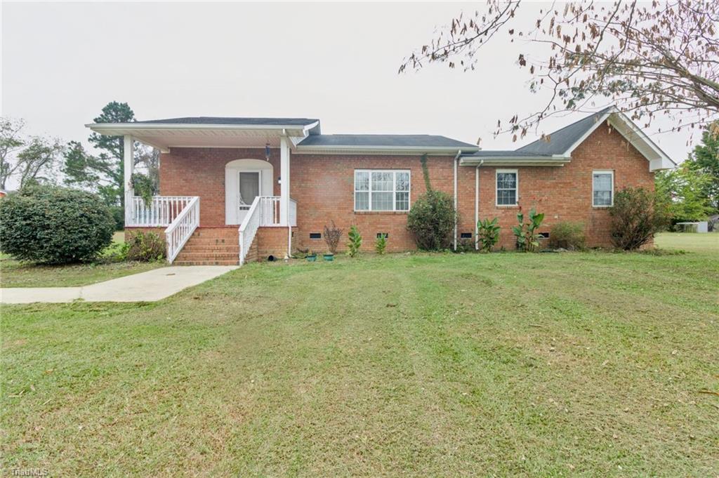 110 Hines Drive — photo