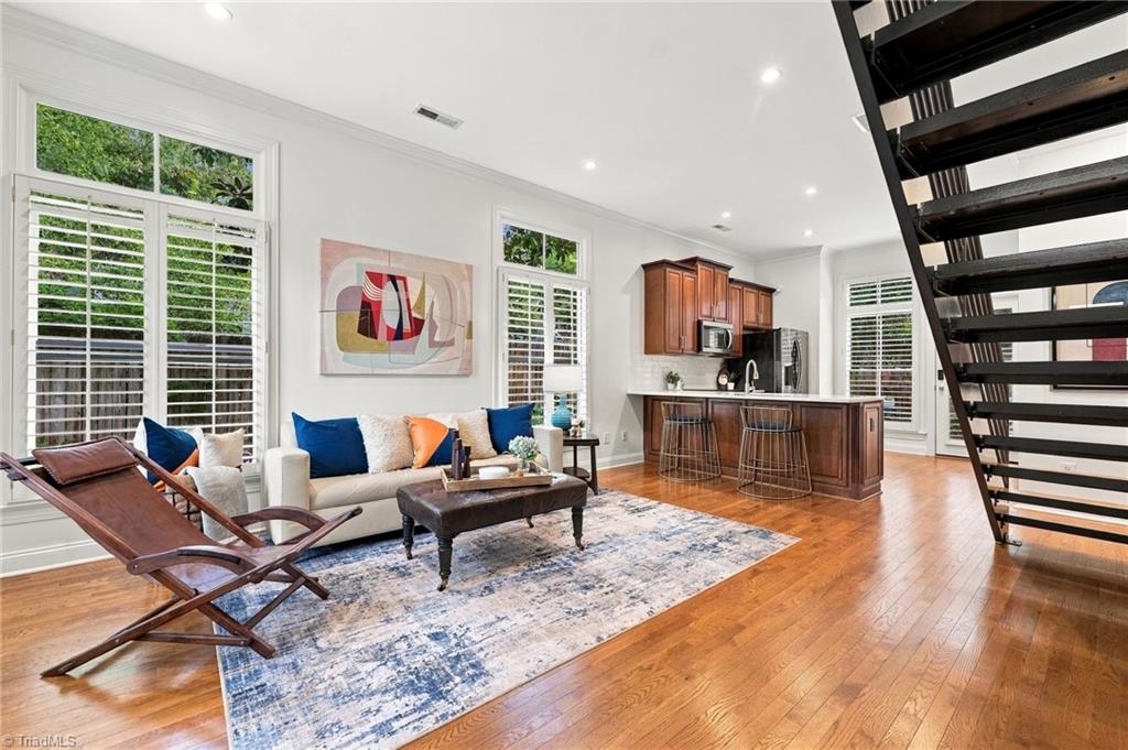 624 Elm Street #a — photo