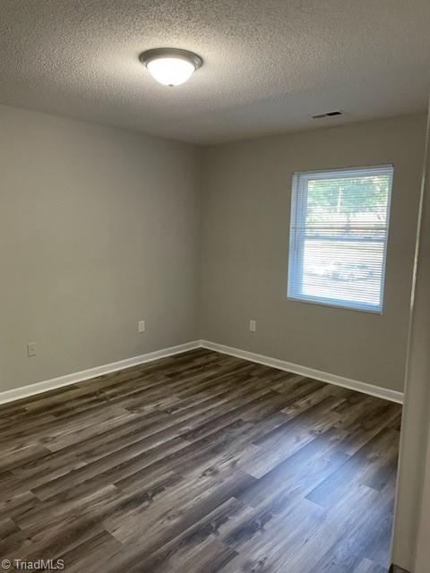 1100 Crescent Drive #13 — photo