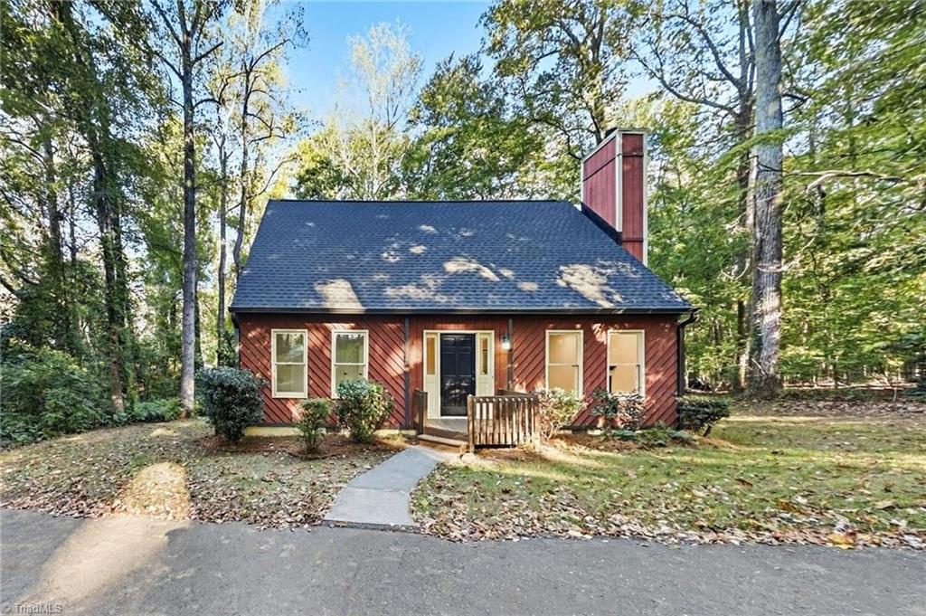 3299 Whitaker Court NW — photo