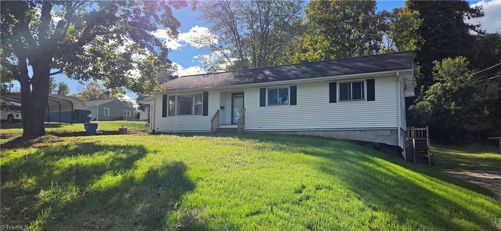 1811 Gwyn Street — photo