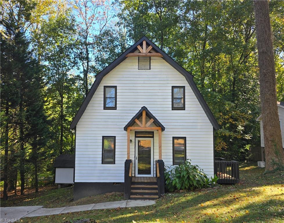4309 Walnut Hollow Drive — photo