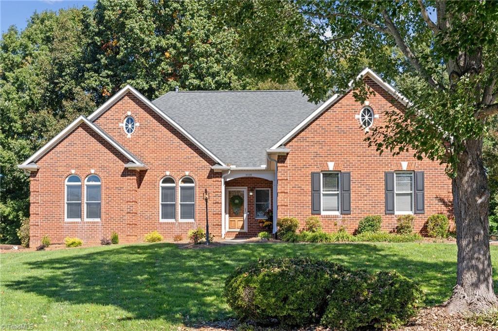 1025 Glen Day Drive — photo