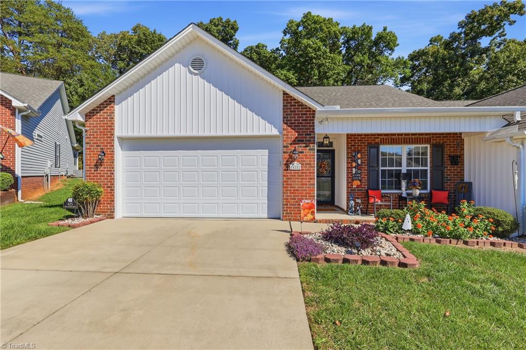 425 Peace Rollins Court — photo