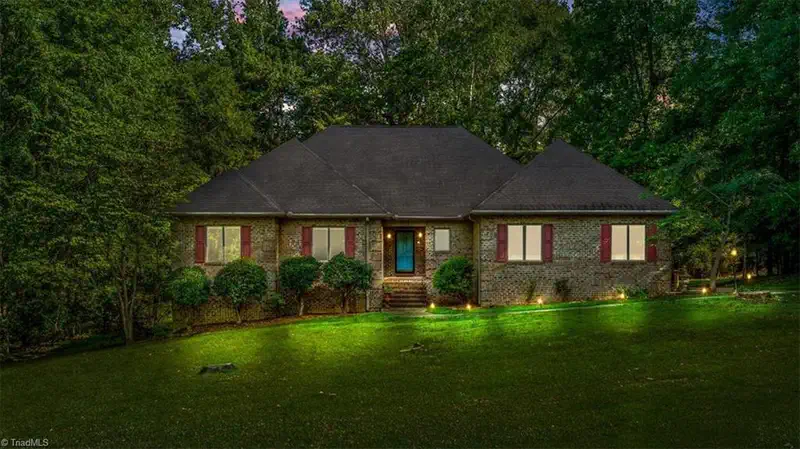 3544 Wood Village Drive — photo